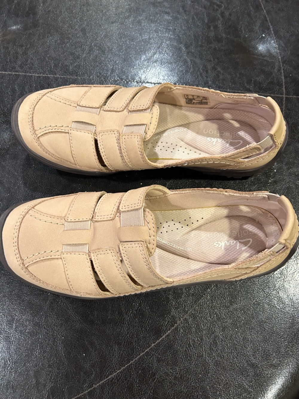 Clarks Neutral Tan Sandals Fisherman Slip-On Flats